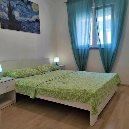 Apartman Kamenjak プレマントゥーラ エクステリア 写真